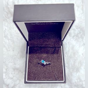 Blue Gem Ring with twisted band